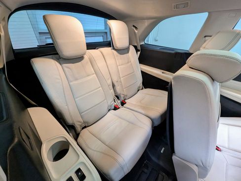 Used 2022 Mercedes-Benz GLS 450 4MATIC image 30