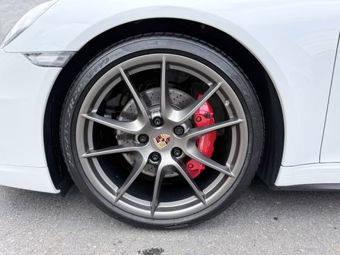 Used 2013 Porsche 911 Carrera 4S image 25