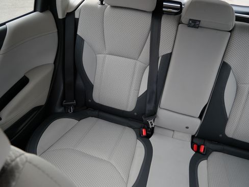 Used 2022 Subaru Forester Premium AWD/4WD image 12