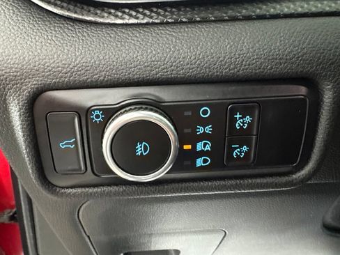 Used 2023 Ford Explorer ST-Line AWD/4WD image 16