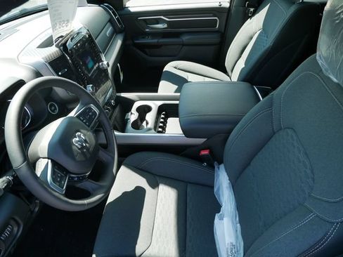 New 2026 RAM 1500 Big Horn AWD/4WD image 11
