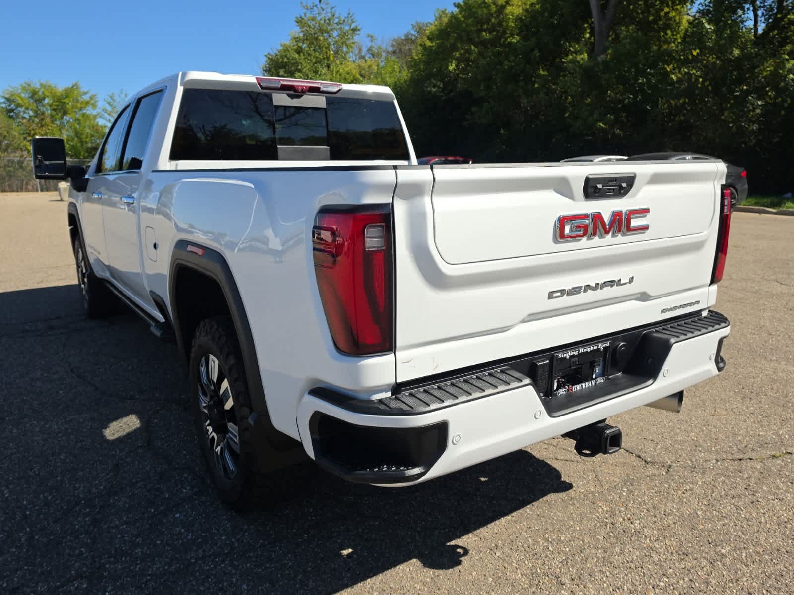 Used 2025 GMC Sierra 2500 Denali w/ Denali Reserve Package AWD/4WD image 11