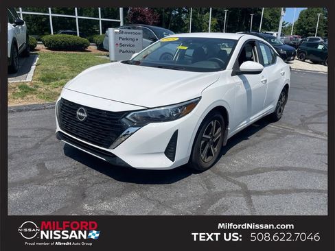 Certified 2025 Nissan Sentra SV w/ All-Weather Package FWD image 1
