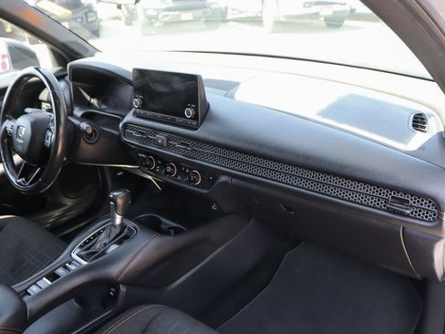Used 2024 Honda HR-V Sport image 33
