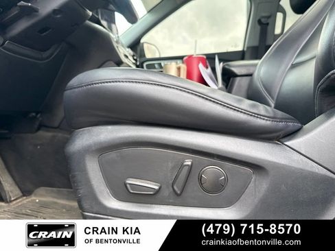 Used 2022 Ford Explorer XLT w/ Equipment Group 202A AWD/4WD image 20