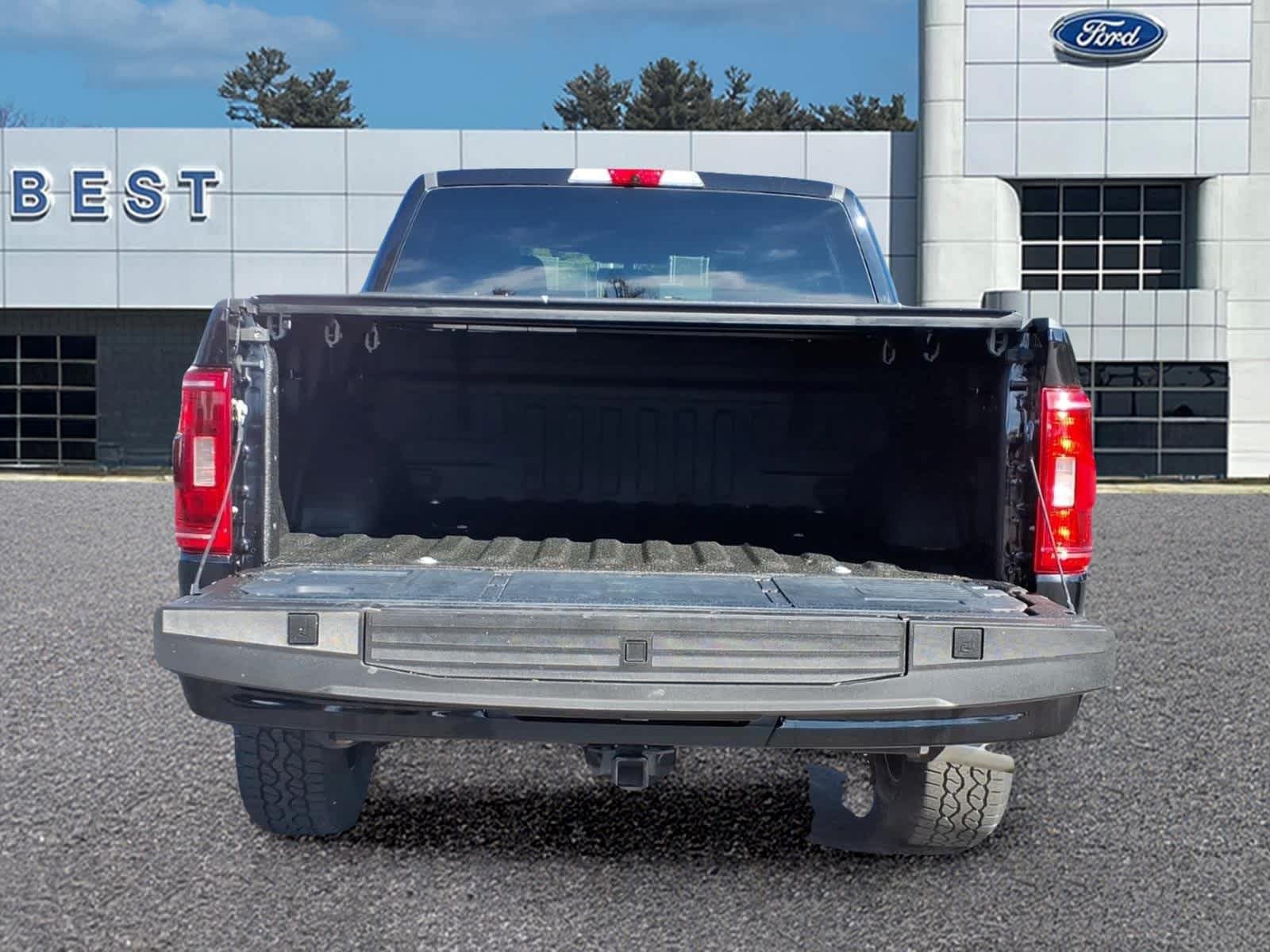 Used 2022 Ford F150 XLT w/ Equipment Group 302A High AWD/4WD image 6