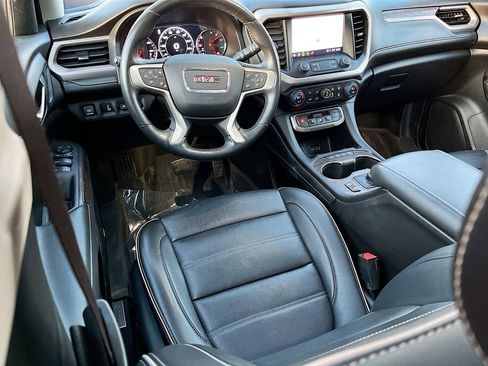 Used 2022 GMC Acadia Denali w/ Denali Ultimate Package image 24