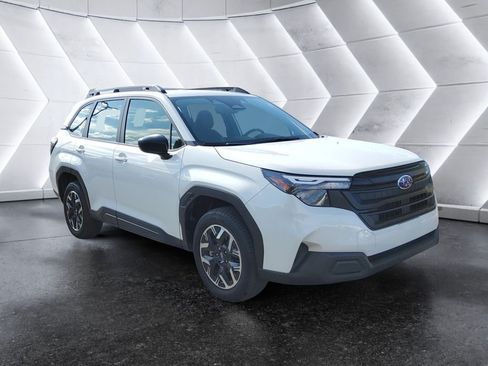 Used 2025 Subaru Forester AWD/4WD image 1