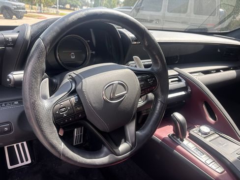 Used 2018 Lexus LC 500 Coupe w/ Performance Package RWD image 6