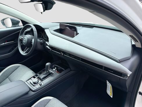 New 2026 MAZDA CX-30 Aire Edition AWD/4WD image 16