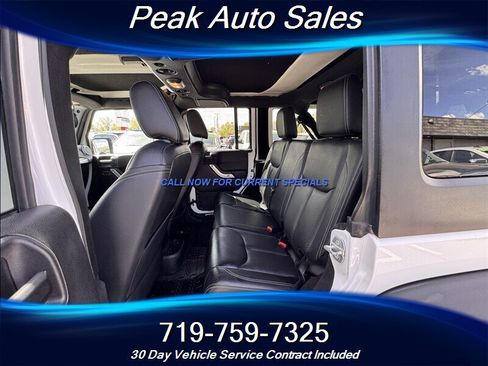Used 2016 Jeep Wrangler Unlimited Rubicon AWD/4WD image 22