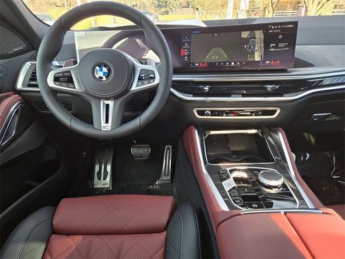 New 2026 BMW X6 M60i w/ Climate Comfort Package image 29