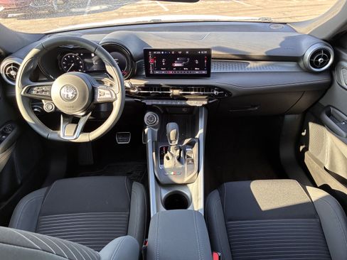 New 2026 Alfa Romeo Tonale Sprint image 2