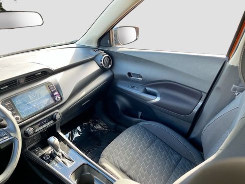 Used 2022 Nissan Kicks SV FWD image 21
