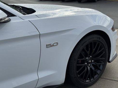 Used 2018 Ford Mustang GT Premium w/ GT Performance Package image 12