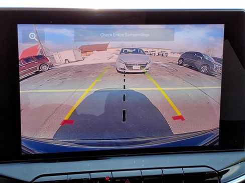 Used 2024 Jeep Compass Latitude image 25