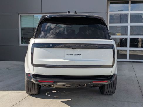 New 2026 Land Rover Range Rover Long Wheelbase SE image 7