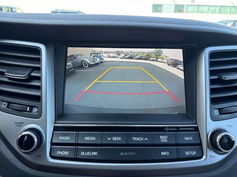Used 2016 Hyundai Tucson Limited w/ Option Group 03 AWD/4WD image 19