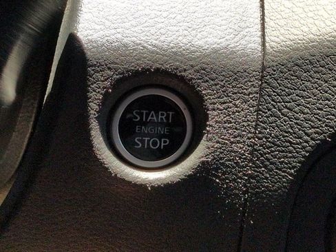Used 2023 Nissan Frontier Pro-X w/ Pro-X Premium Package RWD image 31