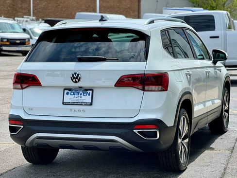 Used 2024 Volkswagen Taos SE FWD image 5