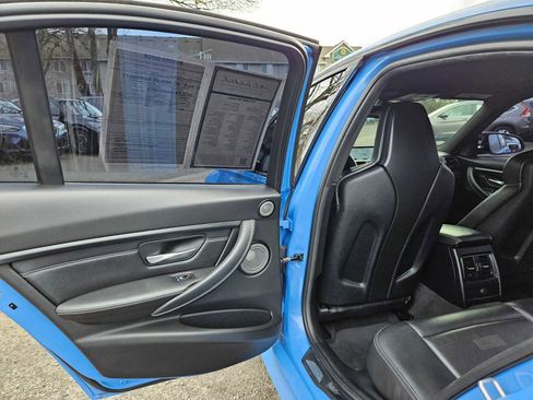 Used 2018 BMW M3 image 36