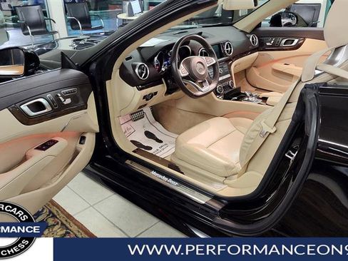 Used 2019 Mercedes-Benz SL 450 image 10