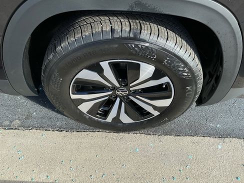 New 2026 Volkswagen Atlas SE image 24