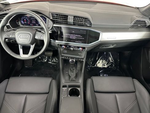Used 2025 Audi Q3 2.0T Premium w/ Convenience Package AWD/4WD image 12