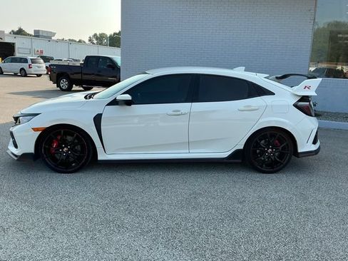 Used 2019 Honda Civic Type R image 2