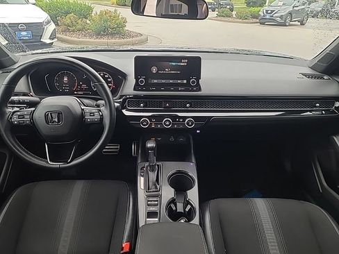 Used 2023 Honda Civic Sport image 14