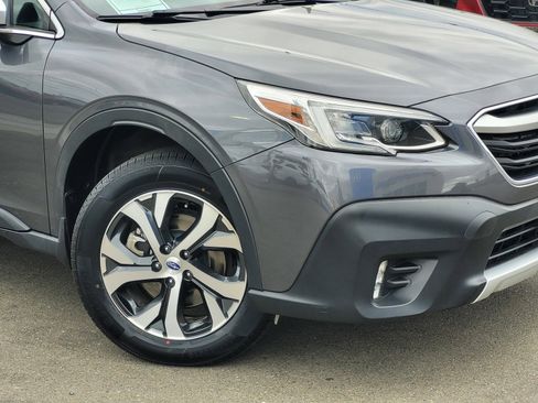 Used 2020 Subaru Outback Touring XT image 3