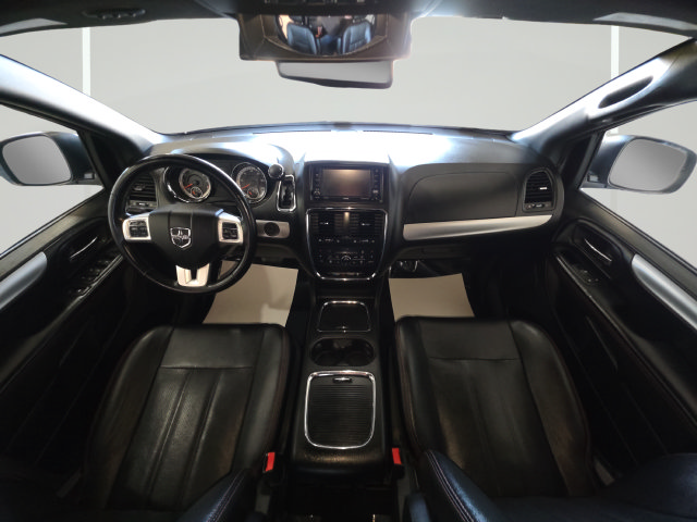 Used 2019 Dodge Grand Caravan GT FWD image 28