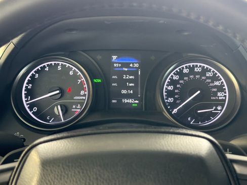 Used 2024 Toyota Camry SE FWD image 25