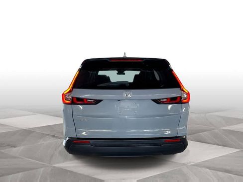 Used 2025 Honda CR-V LX image 7