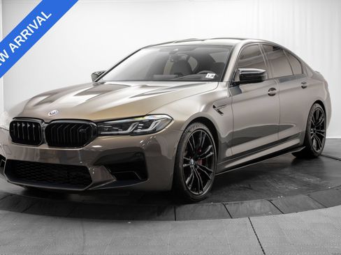 Used 2023 BMW M5 w/ Competition Package AWD/4WD image 3