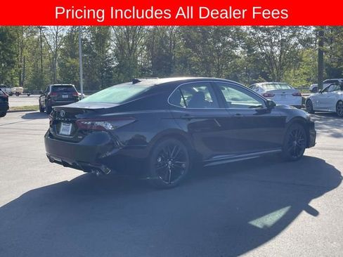 Used 2024 Toyota Camry XSE FWD image 5