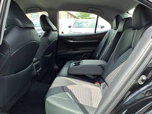 Certified 2024 Toyota Camry SE FWD image 9