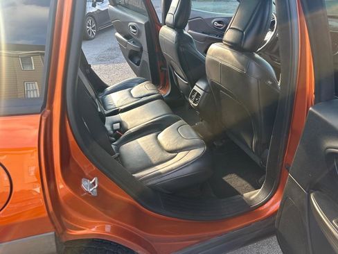 Used 2016 Jeep Cherokee Trailhawk w/ Comfort/Convenience Group image 29