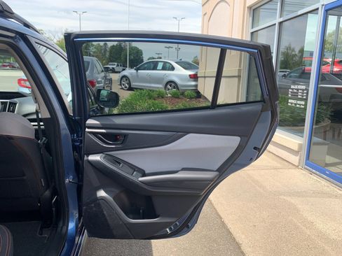 Used 2018 Subaru Crosstrek 2.0i Premium w/ Moonroof Package AWD/4WD image 35