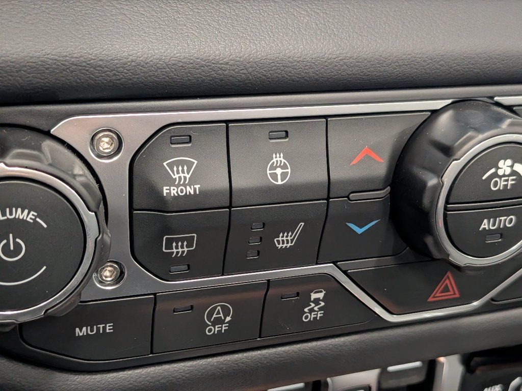 New 2026 Jeep Gladiator Rubicon AWD/4WD image 19