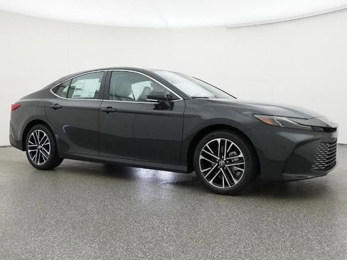 New 2026 Toyota Camry XLE image 28