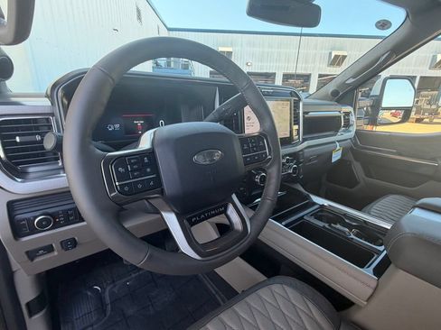 New 2026 Ford F250 Platinum w/ Platinum Plus Package AWD/4WD image 19