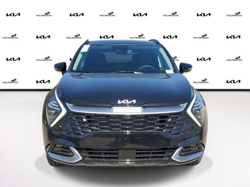 New 2025 Kia Sportage SX image 2