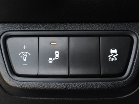 Used 2023 Kia Forte LXS w/ LXS Technology Package image 20