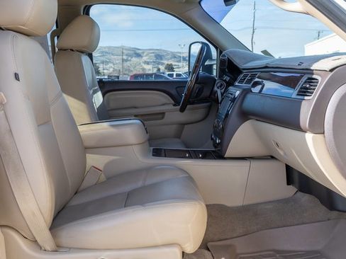 Used 2013 GMC Sierra 3500 Denali image 7