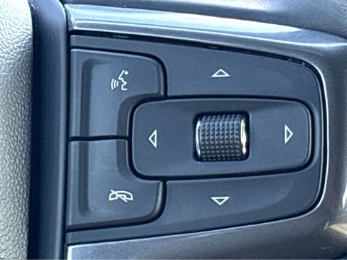 Used 2024 Chevrolet Silverado 1500 ZR2 w/ Technology Package image 14