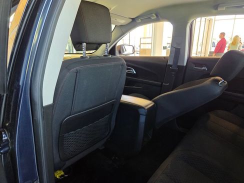 Used 2015 Chevrolet Equinox LS FWD image 18