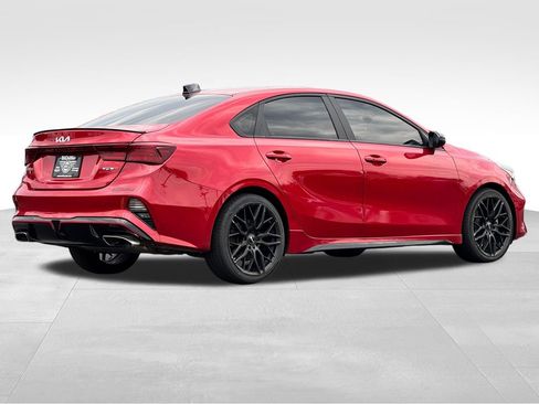 Used 2022 Kia Forte GT w/ GT Technology Package FWD image 7