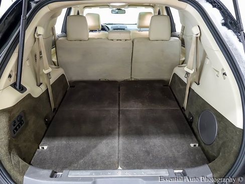 Used 2014 Lincoln MKT AWD w/ Equipment Group 201A image 22