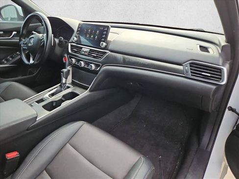 Used 2019 Honda Accord Sport image 19